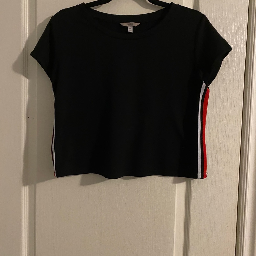 Women’s cropped shirt